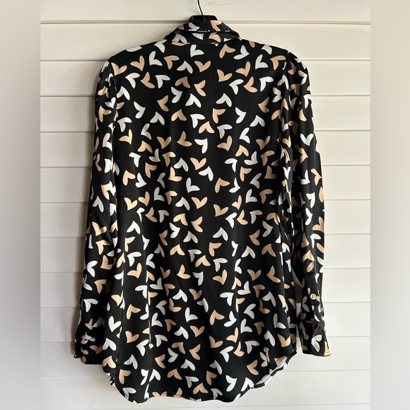 Kerri Rosenthal Black silky Button down with white and tan hearts - Picture 4 of 5